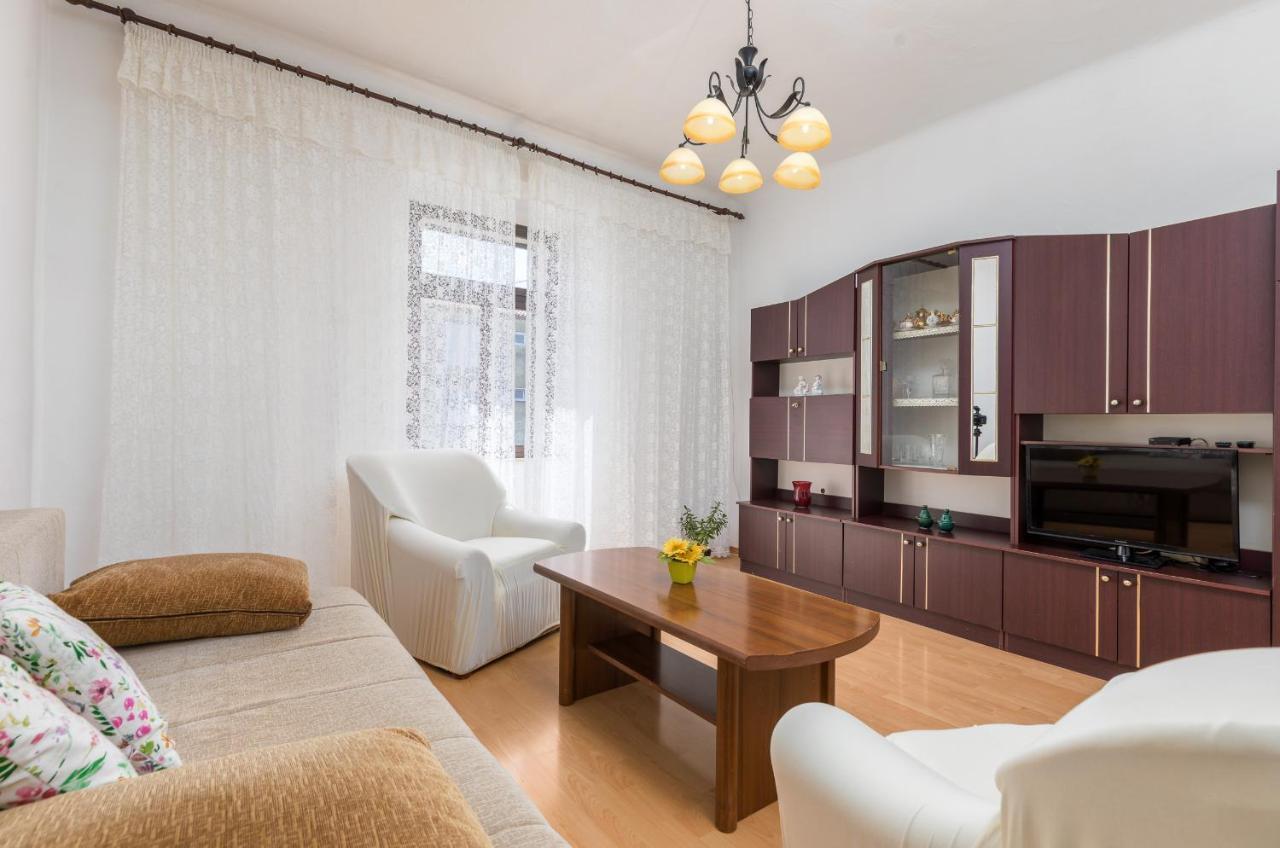Apartment Ana Fažana Εξωτερικό φωτογραφία