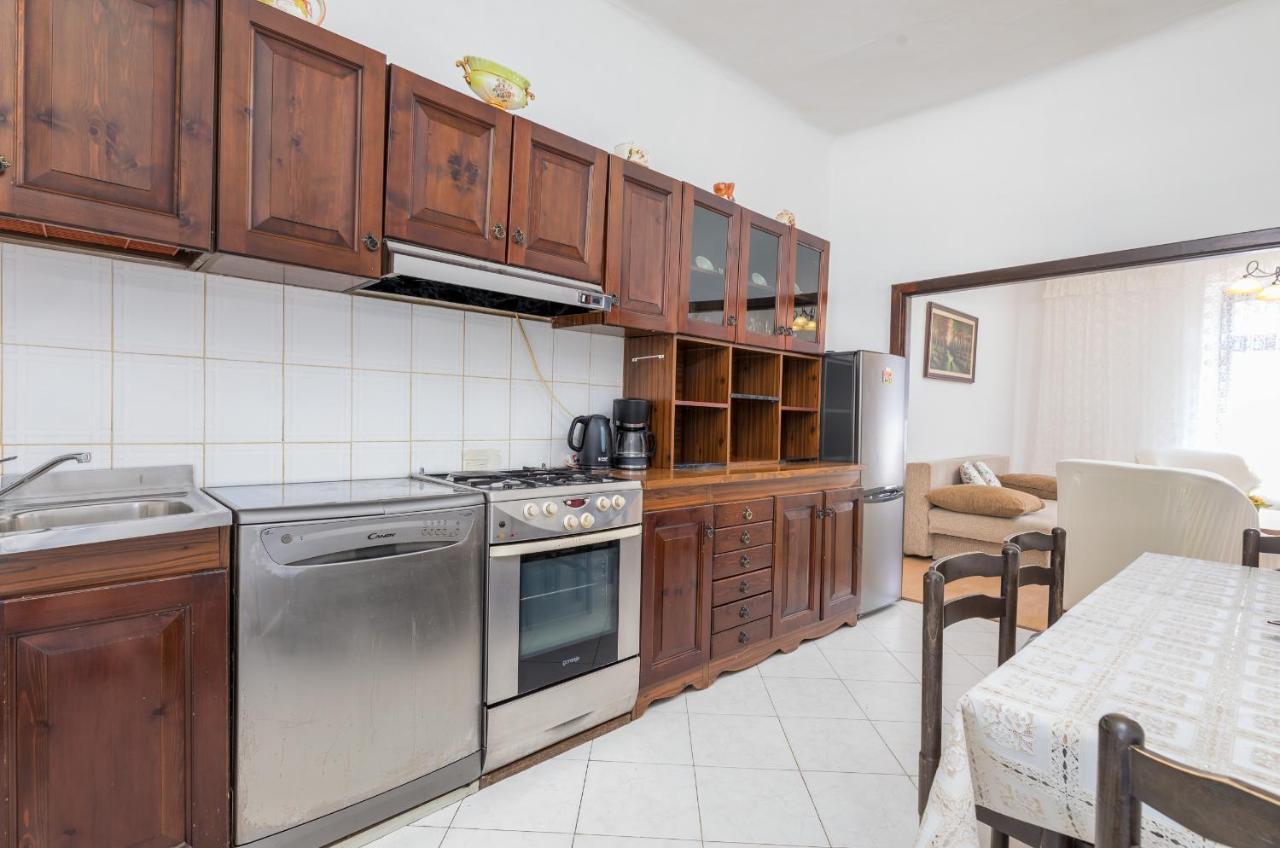 Apartment Ana Fažana Εξωτερικό φωτογραφία